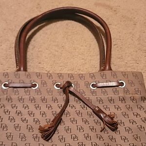 Dooney and Bourke purse